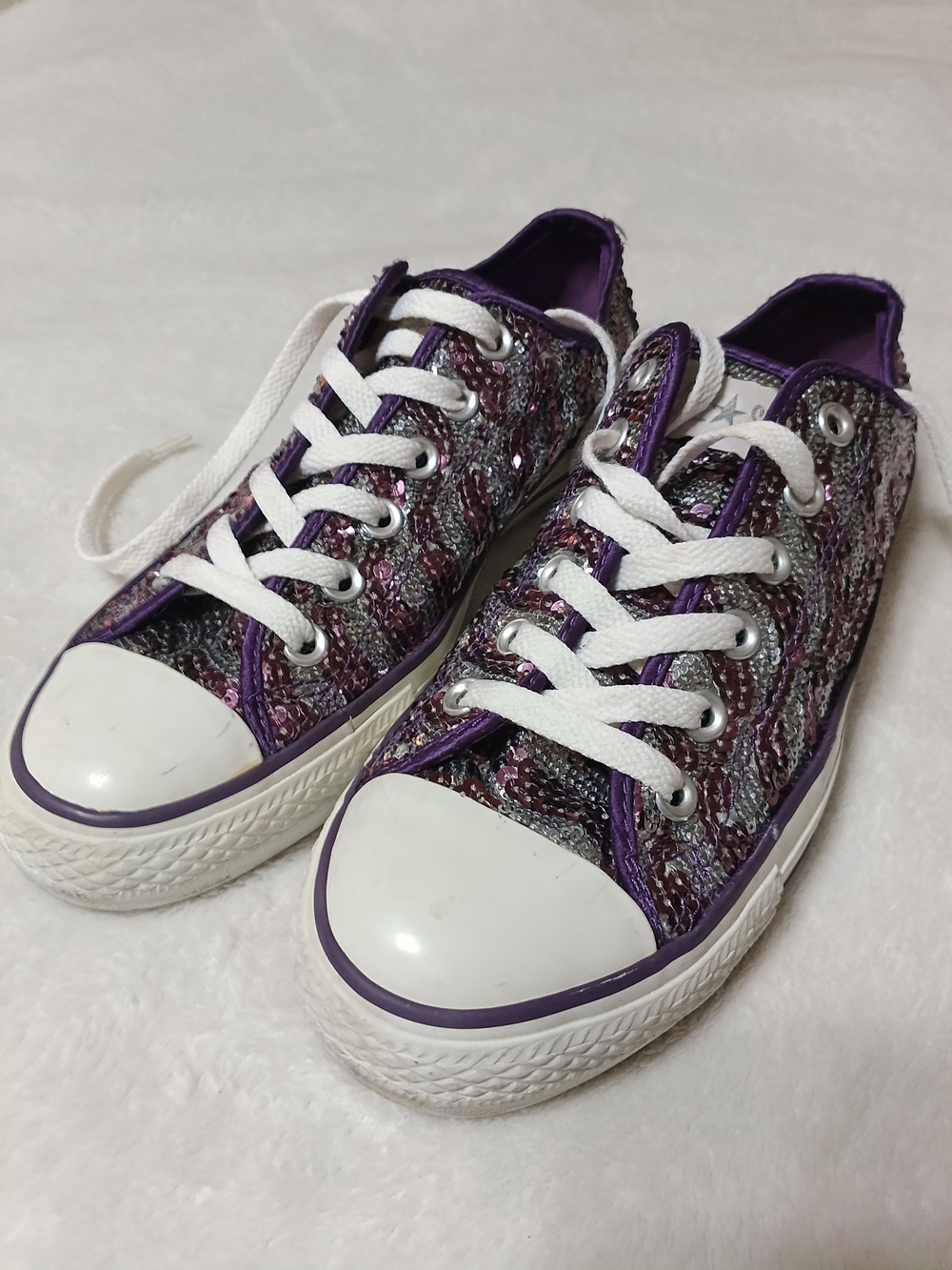 Purple Sequin Low-Top Women's Converse sneaker